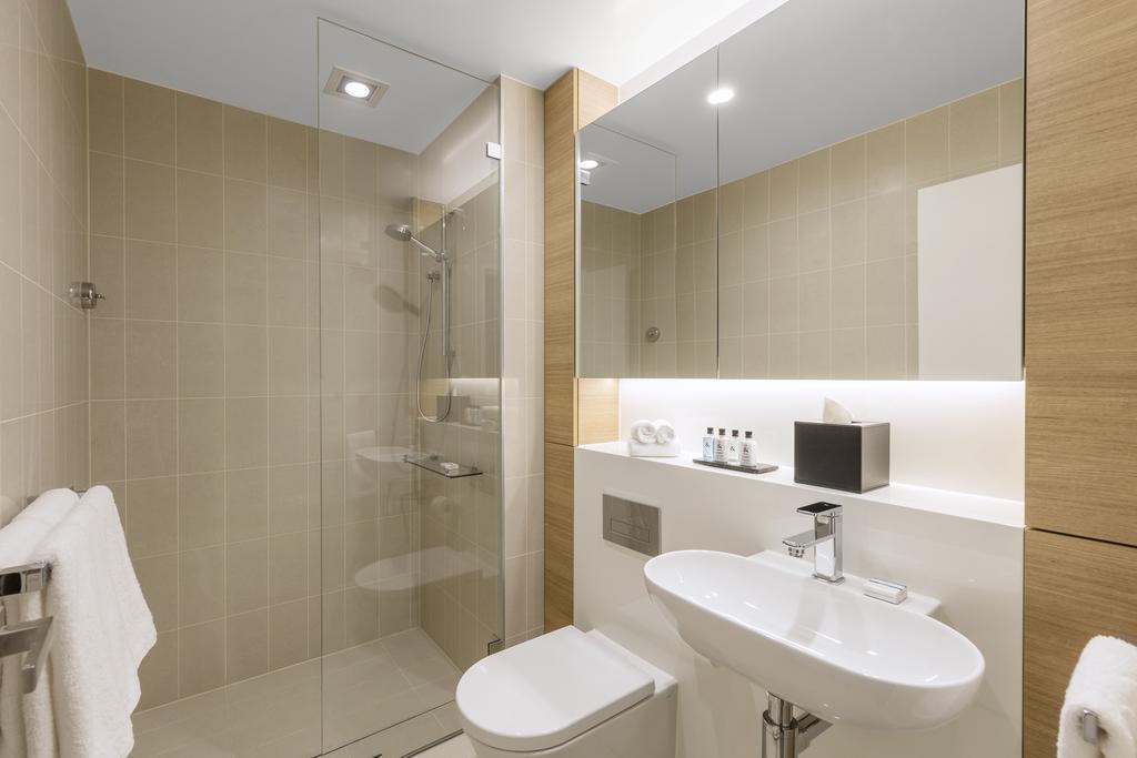 Skye Hotel Suites Parramatta Exterior foto Bathroom