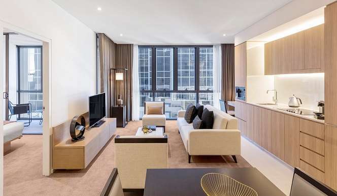 Skye Hotel Suites Parramatta Zimmer foto A typical apartment interior